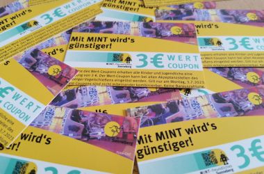 3 Euro-Coupons mit der Aufschrift: Mit Mint wird's günstiger.