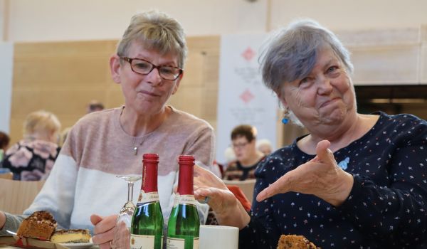 Frauentag in der Wolke 14