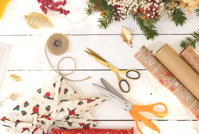 Bastelmaterial zu Weihnachten